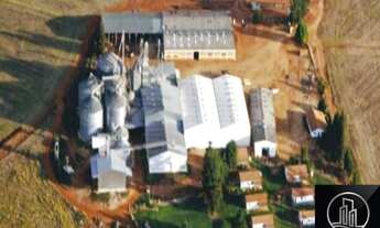 Imagem: Fazenda à venda, por R$ 600.000.000 - Colina