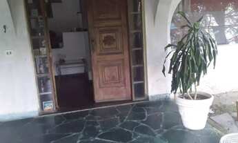 Imagem: Casa com 3 dormitórios ( sendo 1 suiíte