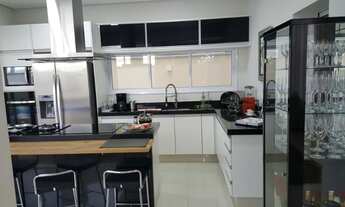 Imagem 2: Sobrado com 4 dormitórios à venda, 396 m² por R$ 1.950.000 - Condomínio Ibiti Royal Park