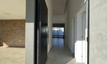 Imagem 5: Casa com 3 suítes à venda, 250 m² por R$ 1.900.000 - Alphaville Nova Esplanada III - Voto