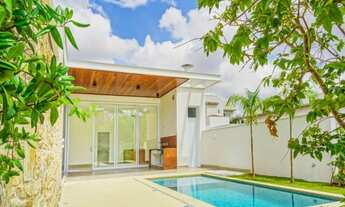 Imagem: CASA COM 4 DORMITÓRIOS À VENDA, 300 M²