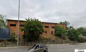 Imagem 2: Barracão à venda, com 2.100 m² de terreno e 600 m² de construção - Parque Campolim - Votor