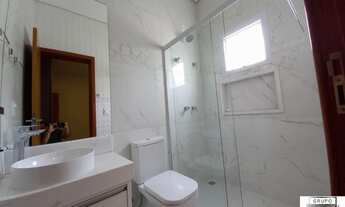 Imagem 2: Casa Encantadora Térrea, recém construída, frente voltada para oeste, quartos para Norte