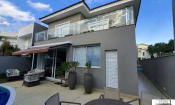 Imagem: Casa de Condomínio com 4 Quartos e 5 banheiros