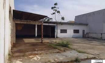 Imagem: Terreno à venda, 611 m² por R$ 1.100.000