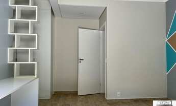 Imagem 2: Sobrado com 5 dormitórios, sendo 3 suítes, localizado no condomínio Lago da Boa Vista - So