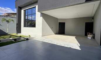 Imagem 3: Belíssima Casa com localização Privilegiada