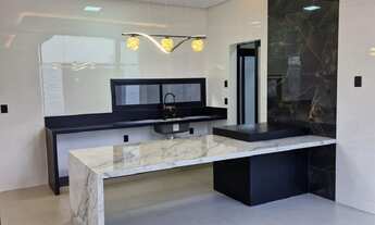 Imagem 7: Bela Casa de alto padrão localizada no setor Moinho dos Ventos Goiânia com 4 suítes plenas