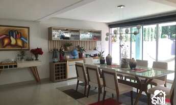 Imagem: CASA SOBRADO SENDO 4/4 SUÍTES E PISCINA