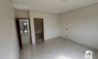 Imagem 7: ESPETACULAR CASA TRIPLEX A VENDA, COM FUNDO PARA A MATA NO CONDOMÍNIO DO LAGO