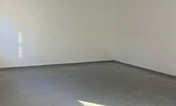 Imagem 7: Vendo Belo Imóvel comercial com móveis planejados no escritório