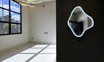 Imagem 4: Belíssima Casa com localização Privilegiada