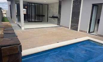 Imagem: BELA CASA EM CONDOMÍNIO JD VENEZA SENADOR