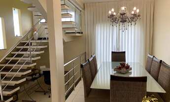 Imagem: BELÍSSIMA CASA A VENDA OU LOCAÇÃO NO