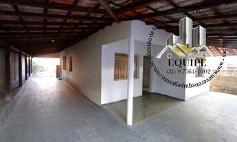 Imagem 2: Casa com 4 Quartos à Venda, 150 m² de area construida em lote de 360 m² por R$ 450.000,00