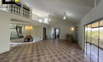 Imagem 4: CASA DE 536M² DE ÁREA CONSTRUÍDA COM 4 DORMITÓRIOS E EDÍCULA NO CONDOMÍNIO JARDIM EUROPA E