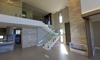 Imagem 3: CASA DE 325 M² DE ÁREA CONSTRUÍDA COM 4 SUÍTES NO CONDOMÍNIO ALPHAVILLE I EM JUNDIAÍ - SP