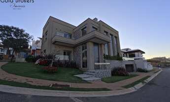 Imagem: CASA DE 447 M² DE ÁREA CONSTRUÍDA COM