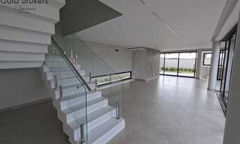 Imagem 2: CASA DE 290 M² DE ÁREA CONSTRUÍDA COM 4 SUÍTES NO CONDOMÍNIO BRISAS JUNDIAÍ NO JARDIM SAMA