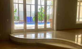 Imagem 4: CASA DE 556 M² DE ÁREA CONSTRUÍDA COM 4 SUÍTES NO CONDOMÍNIO QUINTA DA MALOTA II EM JUNDIA