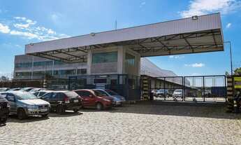 Imagem 2: Galpão alugado à venda em Carapicuíba. Imóvel com renda