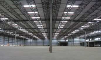 Imagem: Galpão logístico em condomínio fechado