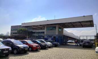 Imagem 3: Galpão alugado à venda em Carapicuíba. Imóvel com renda