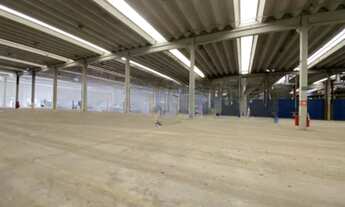 Imagem 3: Galpão em Barueri, no Tamboré para vender ou alugar. Galpão industrial