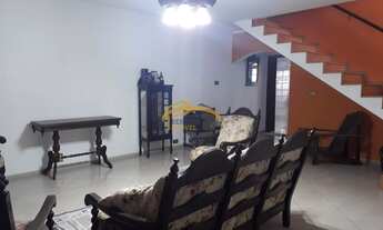 Imagem 5: Sobrado venda 4 dormitórios, 2 suítes, cozinha planejada, quintal com churrasqueira, 4 Vag