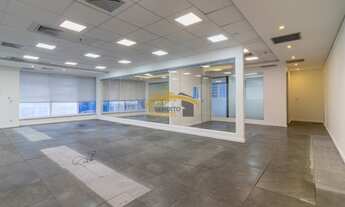 Imagem 4: Conjunto comercial para locação, com 296m², 12 vagas de garagens, Butantã