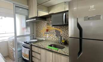 Imagem 2: Apartamento à venda Quitaúna, 2 dormitórios, 1 suíte, varanda envidraçada, móveis planejad