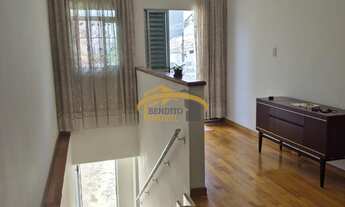 Imagem 2: Sobrado no Jardim Bussocaba com 3 dormitórios e 8 vagas de garagem