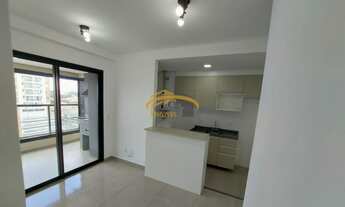 Imagem 3: Apartamento Point Vila Yara, com 2 dormitórios, sendo 1 suíte, varanda gourmet, 2 vagas co