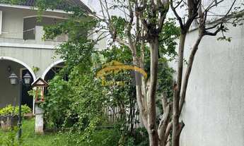 Imagem 2: Sobrado no Jaguaribe, espaçoso com 4 quartos, suíte e 3 salas -Imperdível!