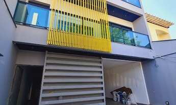 Imagem 1: Prédio comercial para locação, Vila Campesina, Osasco, elevador, com 6 salas, 10 banheiros