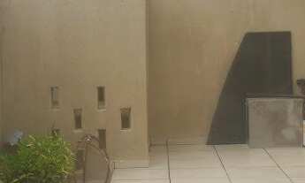 Imagem 3: Sobrado para venda em Cotia, 3 dormitórios, sendo 1 suíte, quintal com churrasqueira e edí