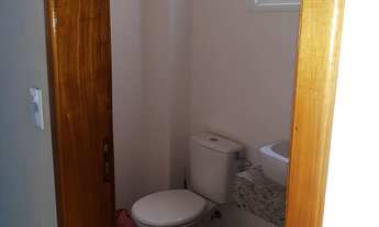 Imagem 3: Sobrado com 3 dormitórios, sendo 3 suítes, área gourmet com churrasqueira, 4 vagas de gar