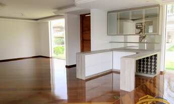 Imagem 7: Casa Térrea em Aplhaville, localização privilegiada no condomínio. 4 Suites, Spa, Piscina