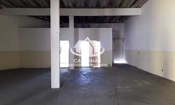 Imagem 2: Barracão comercial, 2 banheiro, 4 vagas na garagem, 300M² de Área Construída