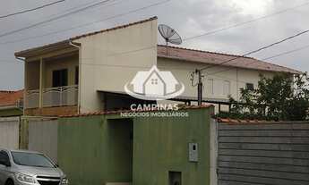 Imagem 6: ÓTIMO SOBRADO COM 4 DORMITÓTIOS E CHURRASQUEIRA