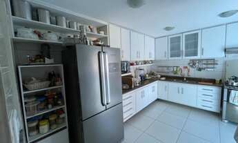 Imagem 6: Casa no Caminho das Árvores - 6/4 sendo 5 Suítes - 436 m² - Piscina - 4 Vagas