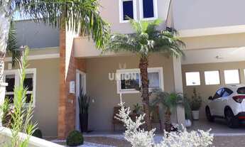 Imagem: Linda casa térrea, terreno com metragem