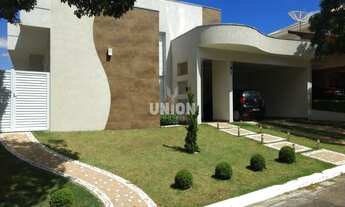 Imagem: Casa para venda no condomínio Villagio