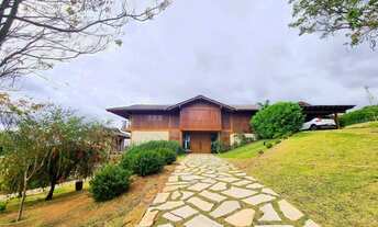 Imagem: Casa de Alto Padrão a venda no Condomínio