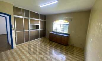 Imagem 6: Chácara para venda na cidade com 2.364,00 m² e 304 m² de área construída na cidade de Louv