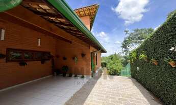 Imagem 2: Casa de alto padrão a venda no Condomínio Marambaia em Vinhedo/SP