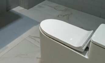 Imagem 2: Casa de Luxo em Condomínio à Venda em Bayeux-PB, Comercial Norte: 5 Quartos, 5 Suítes, 1 S