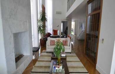 Imagem 4: Casa de alto padrão à venda no condomínio Alpha Conde