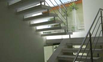 Imagem 3: Gênesis 1 linda casa com 4 suites com closet Melhor localização do Cond