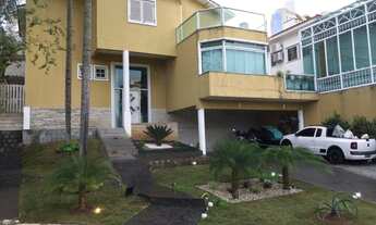 Imagem: Casa com sala de cinema para venda ou locação